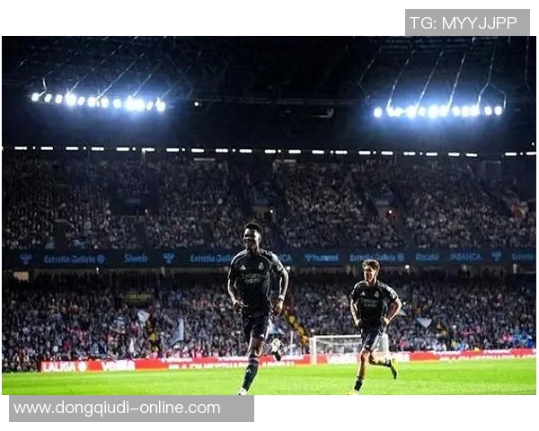 AC米兰友谊赛大胜皇马四球狂潮绝杀瞬间引发全场热烈反响